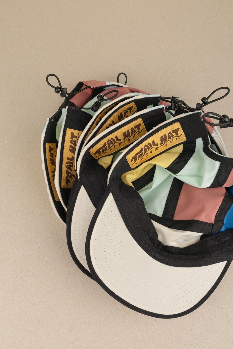 Laser Barcelona - Trail 5 Panel Hat - lunar - Casquette running