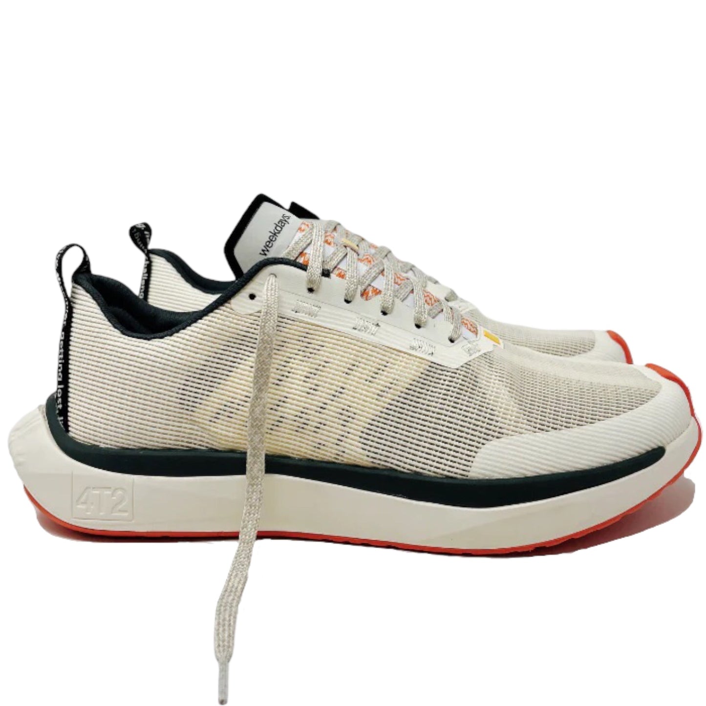 4T2 - Weekdays - running shoes - white