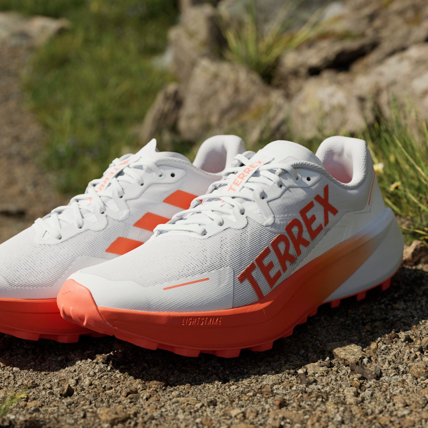 Adidas - Terrex Agravic 3 womens - Cloud White / Semi Impact Orange / Dash Grey - Chaussures trail running femmes