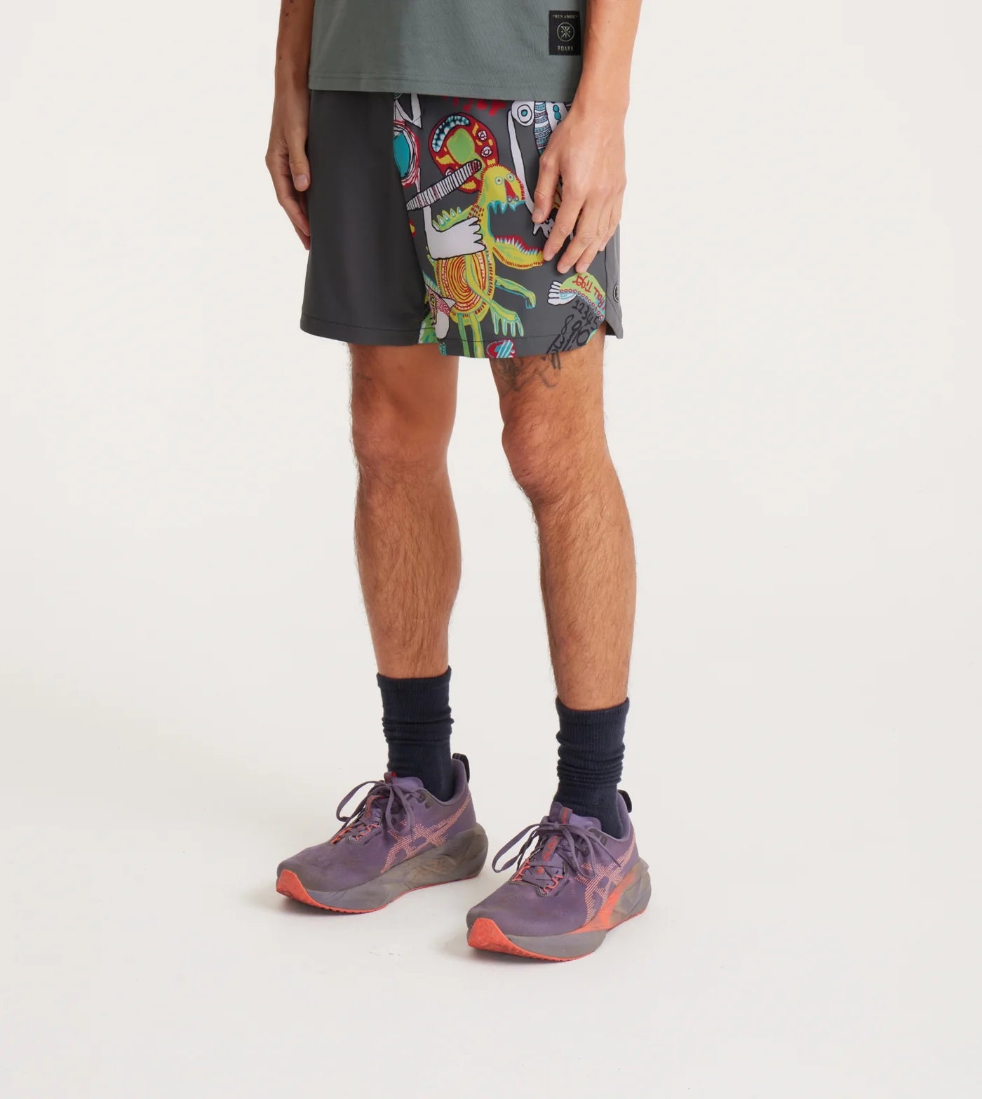 Roark Run Amok - Serrano Shorts 7” - charcoal - short running hommes
