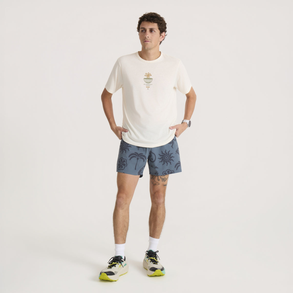 Roark - Mathis Active Graphic Tee - unbleached - teeshirt running hommes