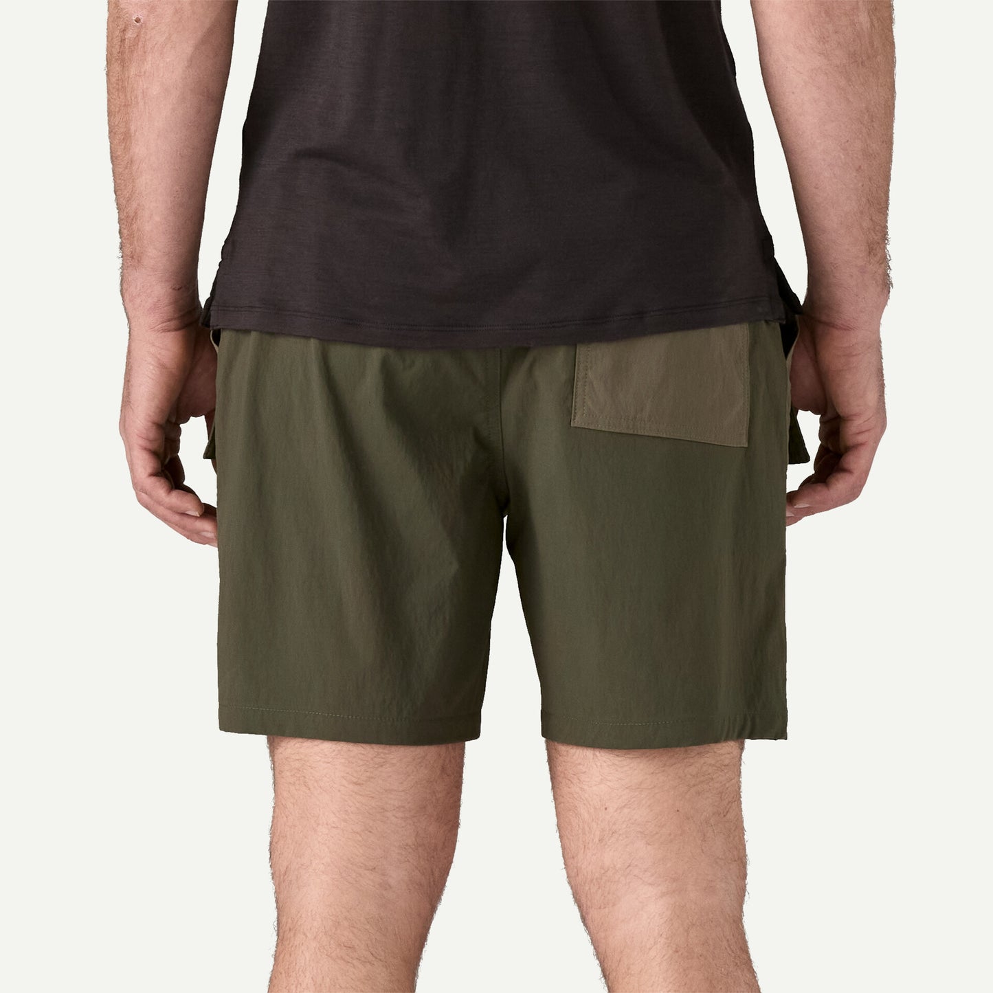 Patagonia - Men’s Outdoor Everyday Shorts - pine needle green - Short hommes