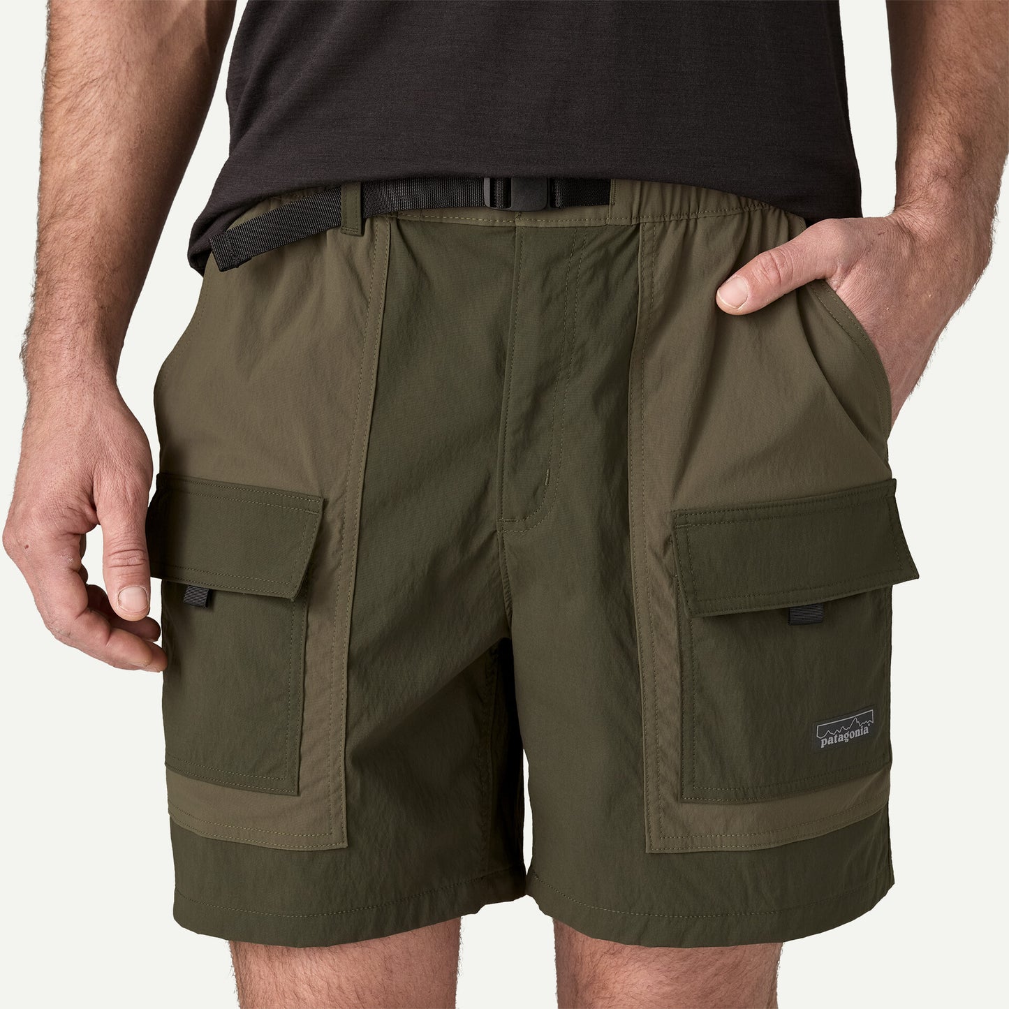 Patagonia - Men’s Outdoor Everyday Shorts - pine needle green - Short hommes