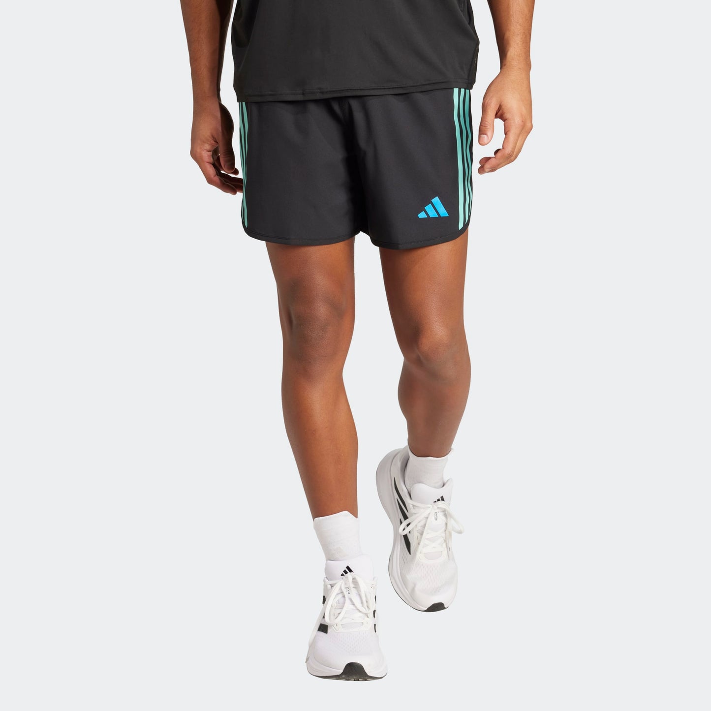 Adidas - Own The Run 3 Stripes 5” Short - black / acid mint / bright blue - Short de running hommes