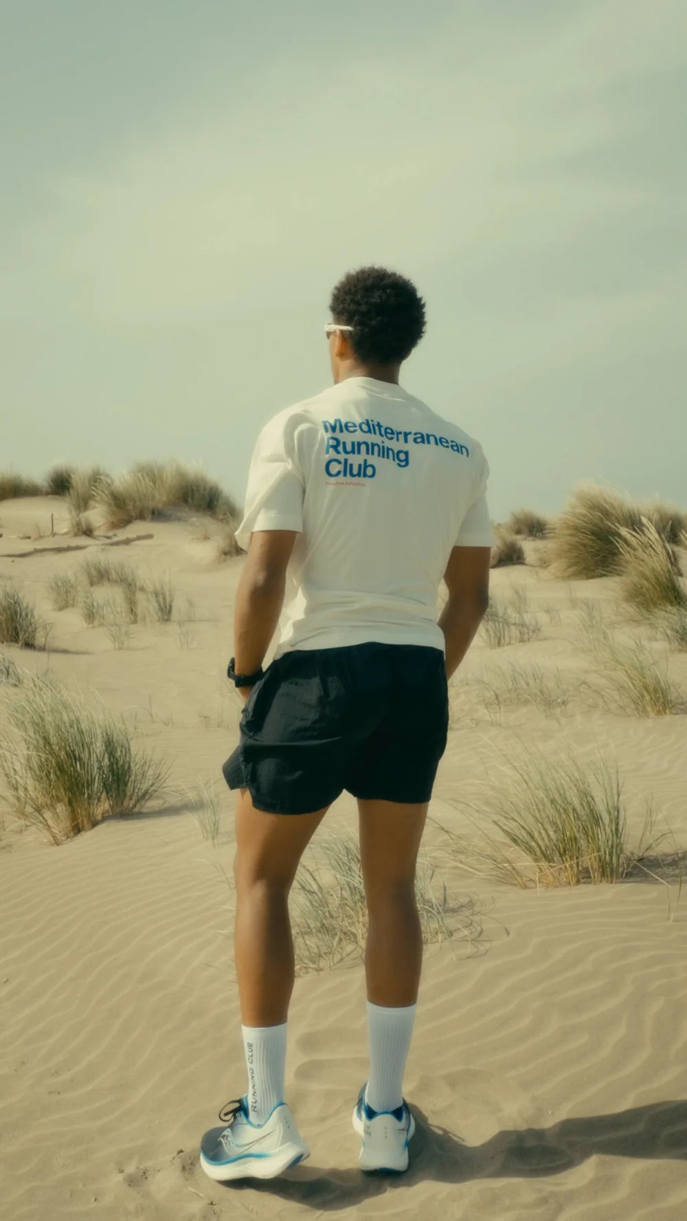Peaufine Athletics - Oversize Organic T-shirt Mediterranean Running Club - off white - Teeshirt Hommes