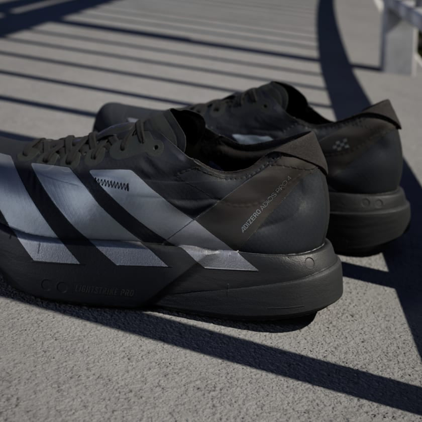 Adidas - Adizero Adios Pro 4 - Core Black / Iron Metallic / Carbon- Chaussures running hommes