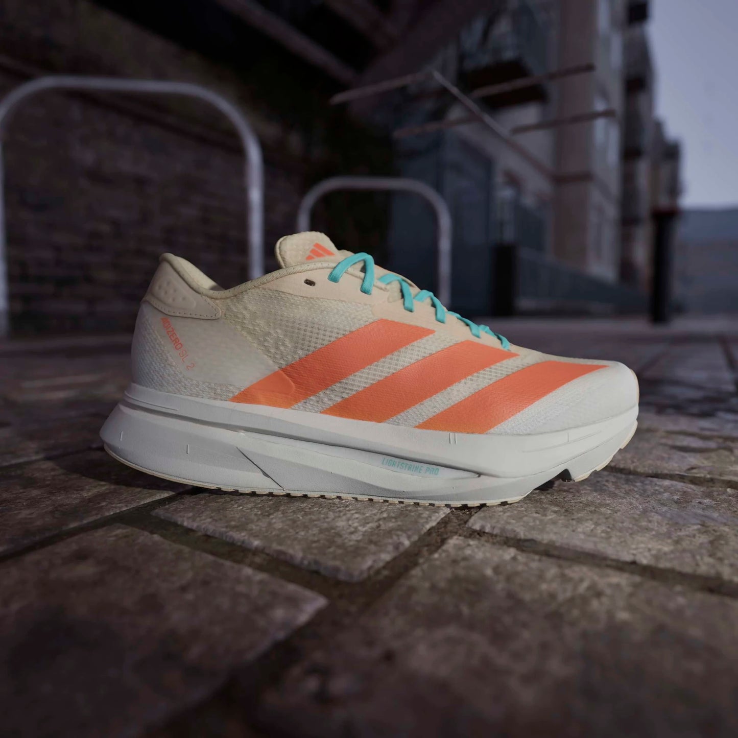 Adidas - Adizero SL2 Womens - Crystal Sand / Semi Coral / Flash Orange - Chaussures de running femmes