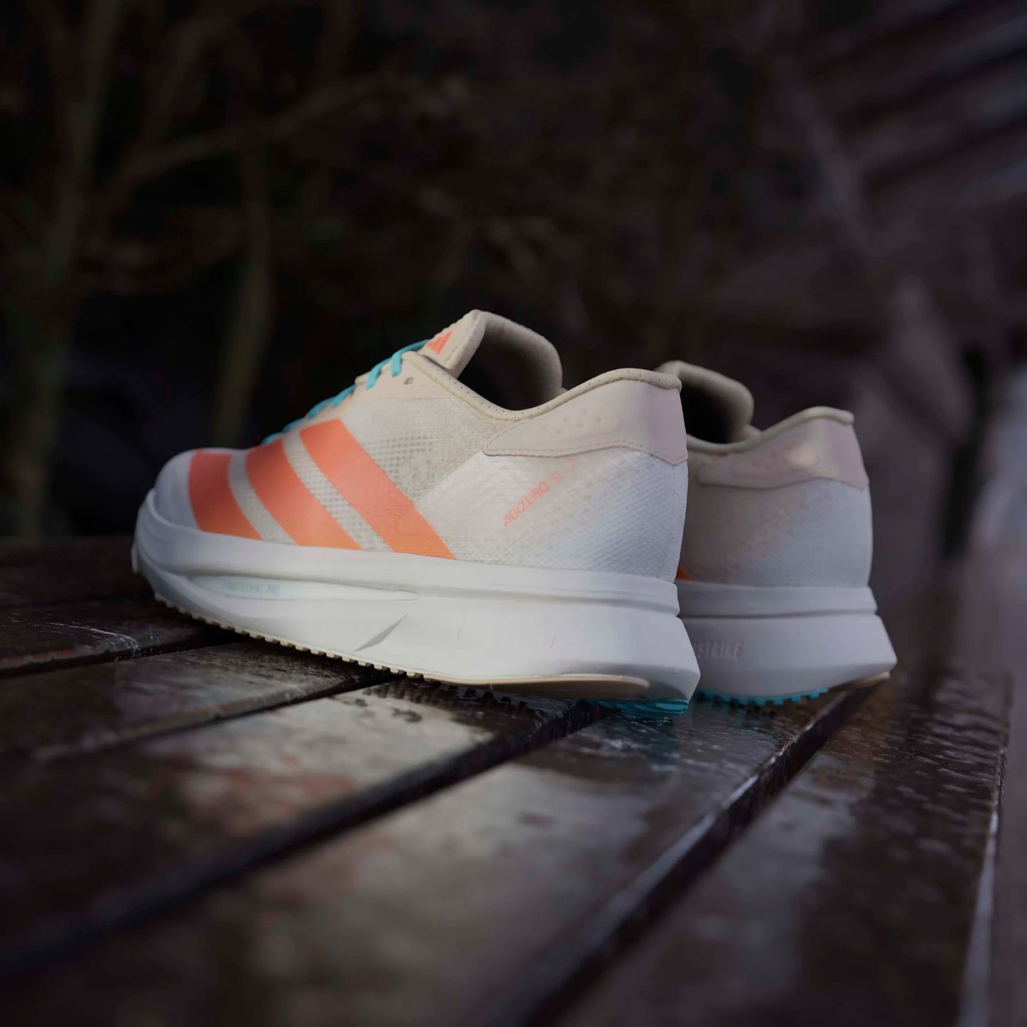 Adidas - Adizero SL2 Womens - Crystal Sand / Semi Coral / Flash Orange - Chaussures de running femmes
