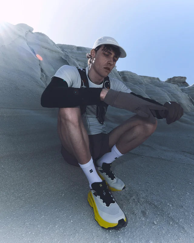 Salomon - Ultra Glide 3 - Almond Milk / Incaberry / Black - Chaussures trail running hommes