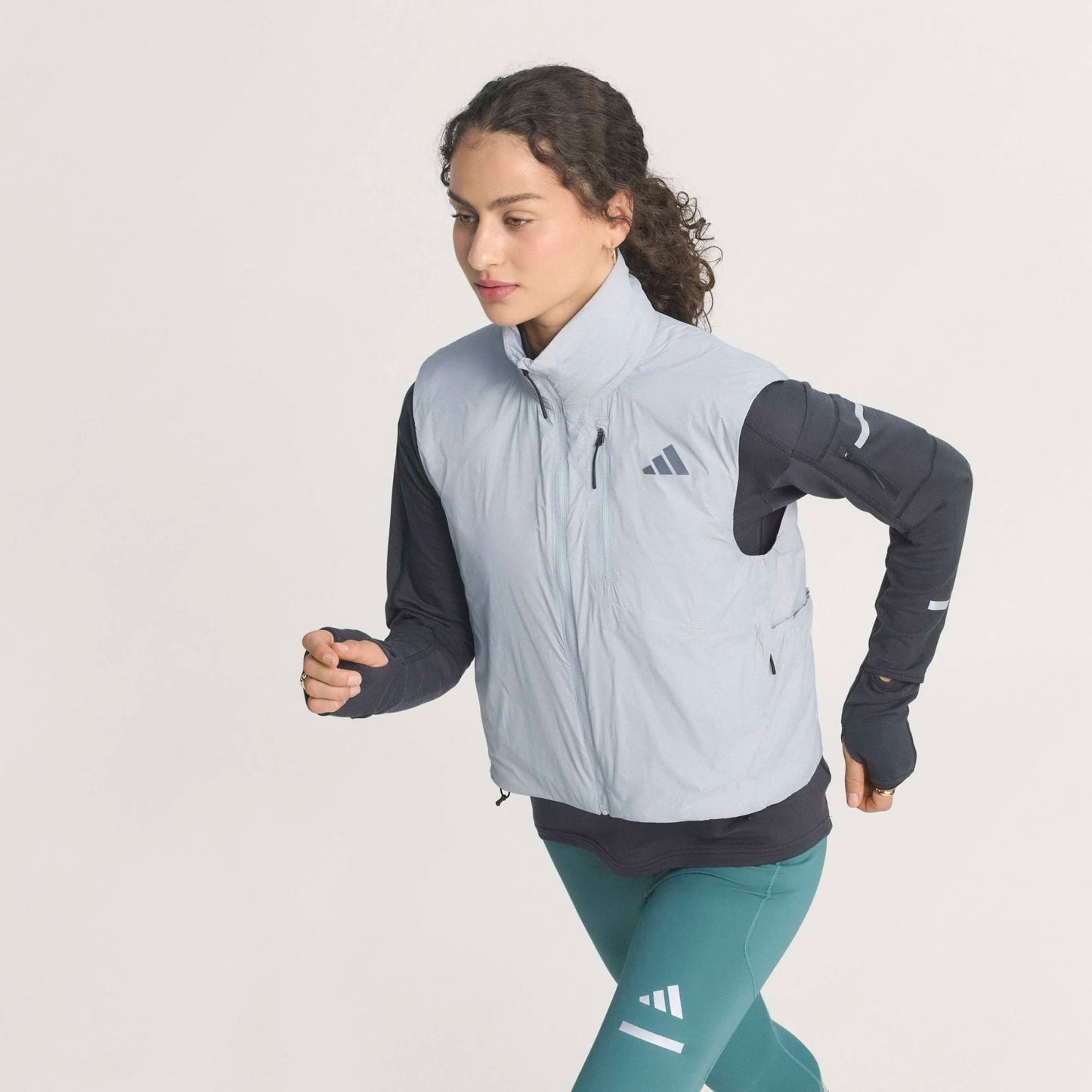Adidas - ADI365 Vest W - halo silver - Veste running sans manches femmes