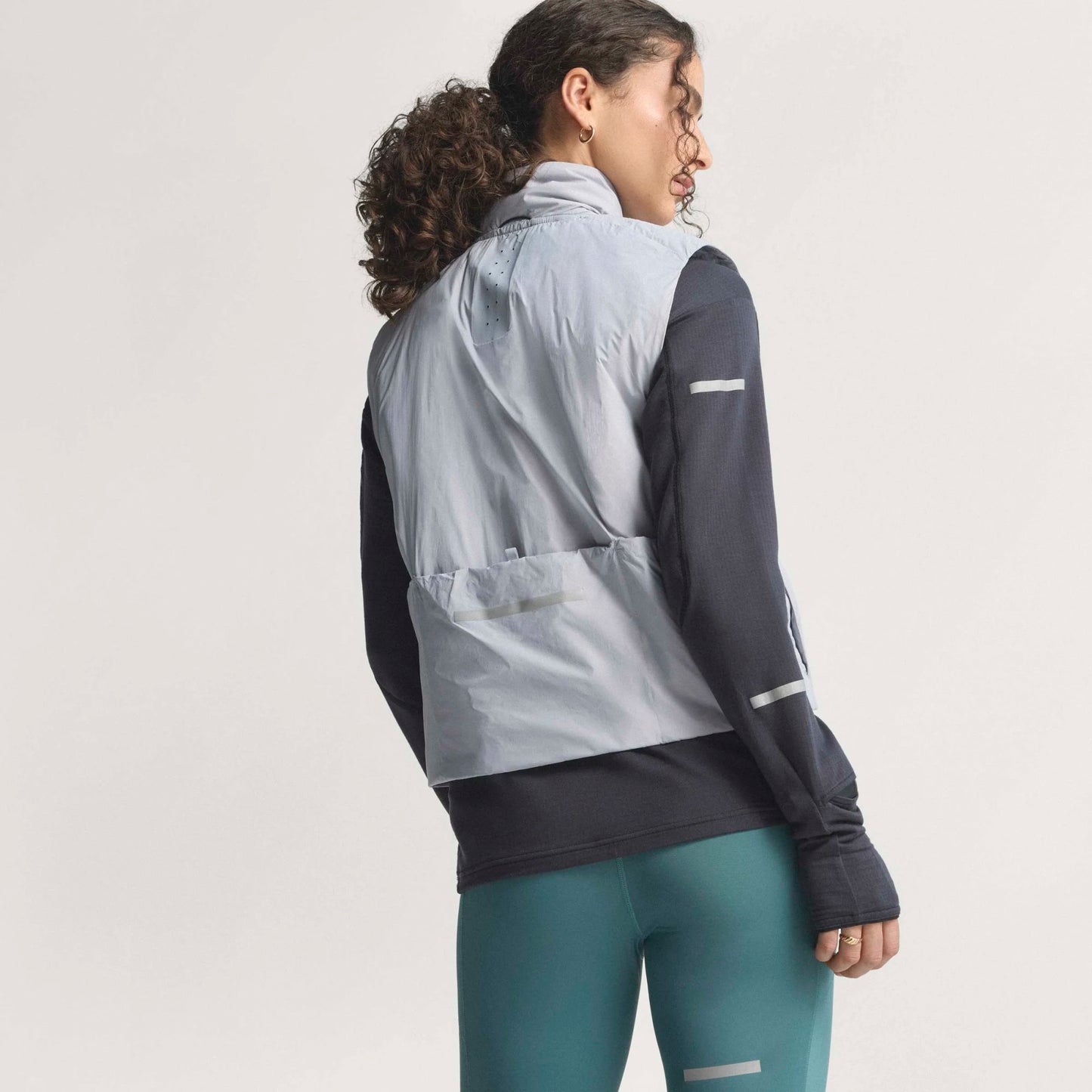 Adidas - ADI365 Vest W - halo silver - Veste running sans manches femmes