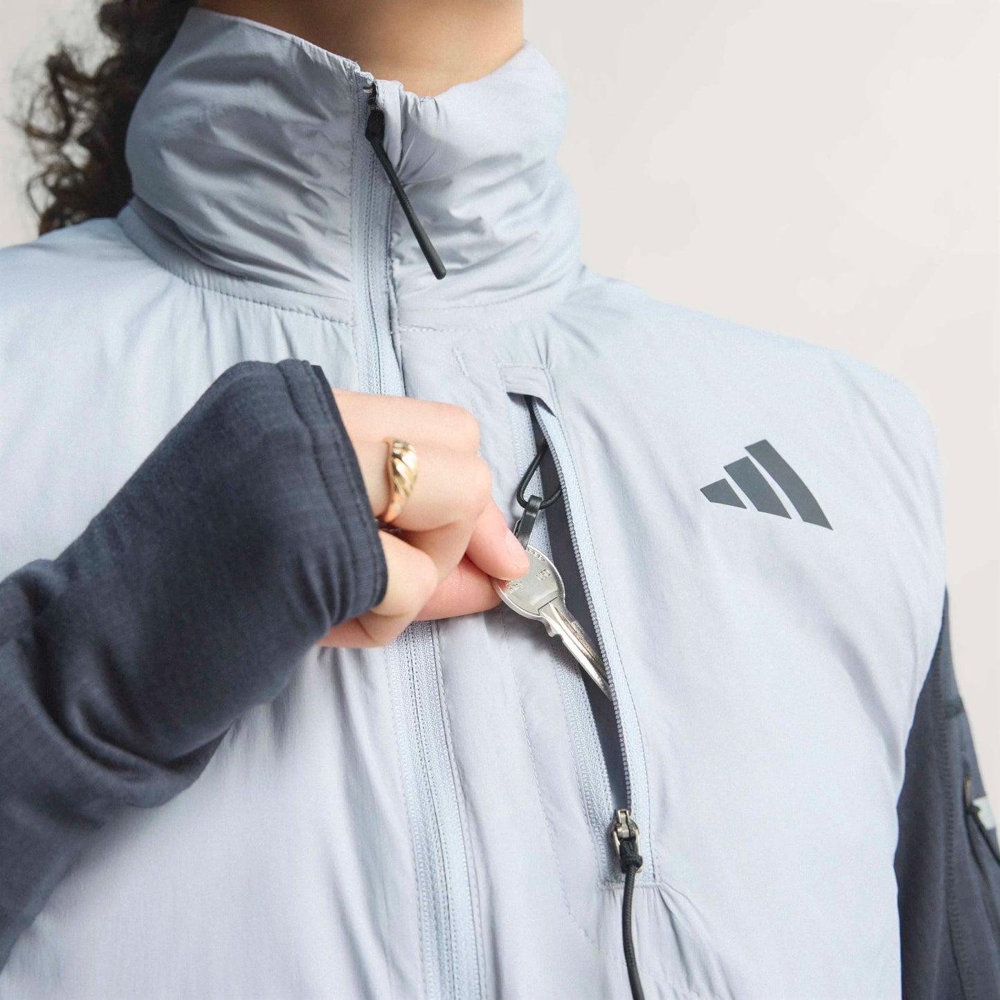 Adidas - ADI365 Vest W - halo silver - Veste running sans manches femmes