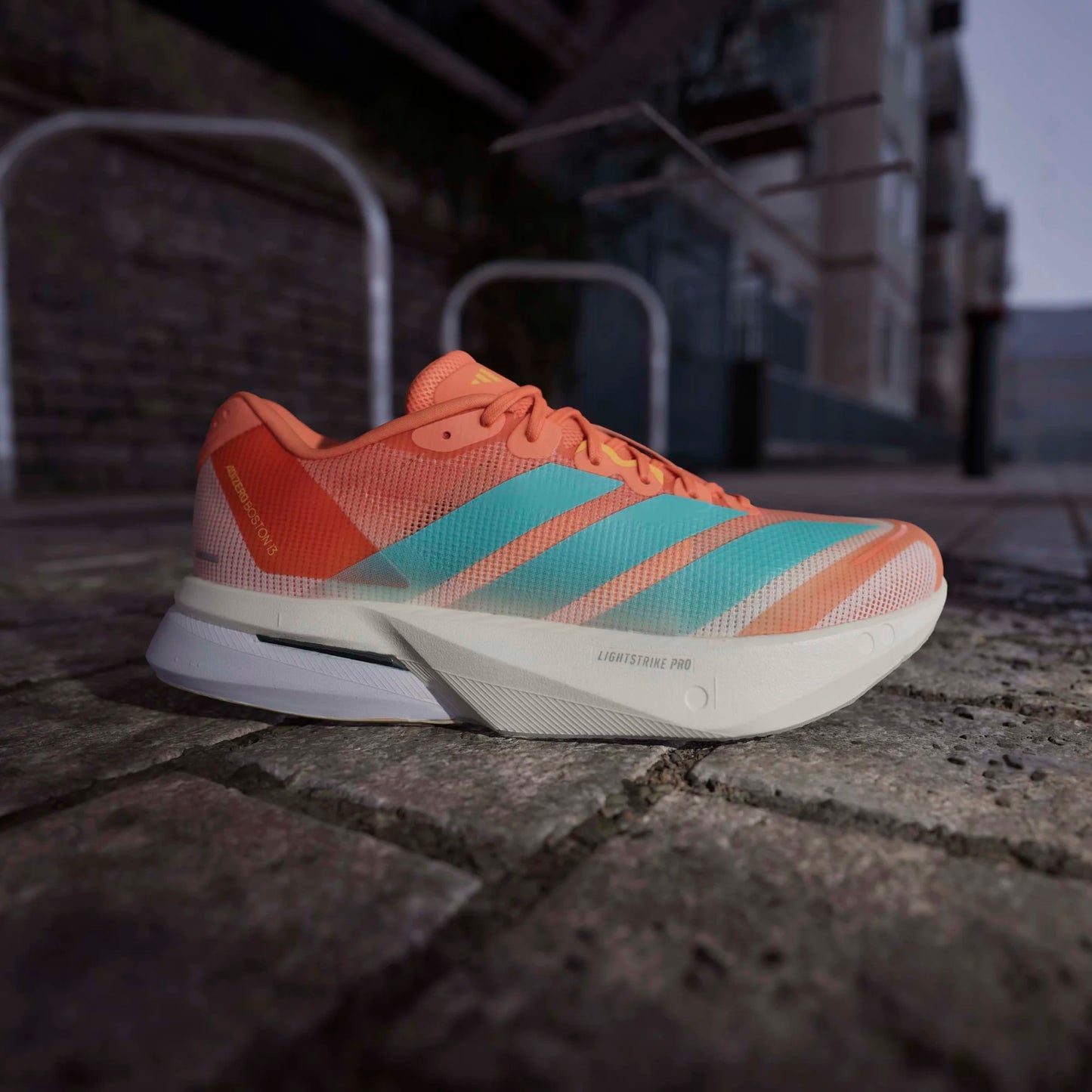 Adidas - Adizero Boston 13 - Semi Coral / Flash Aqua / Flash Orange - Chaussures running femmes