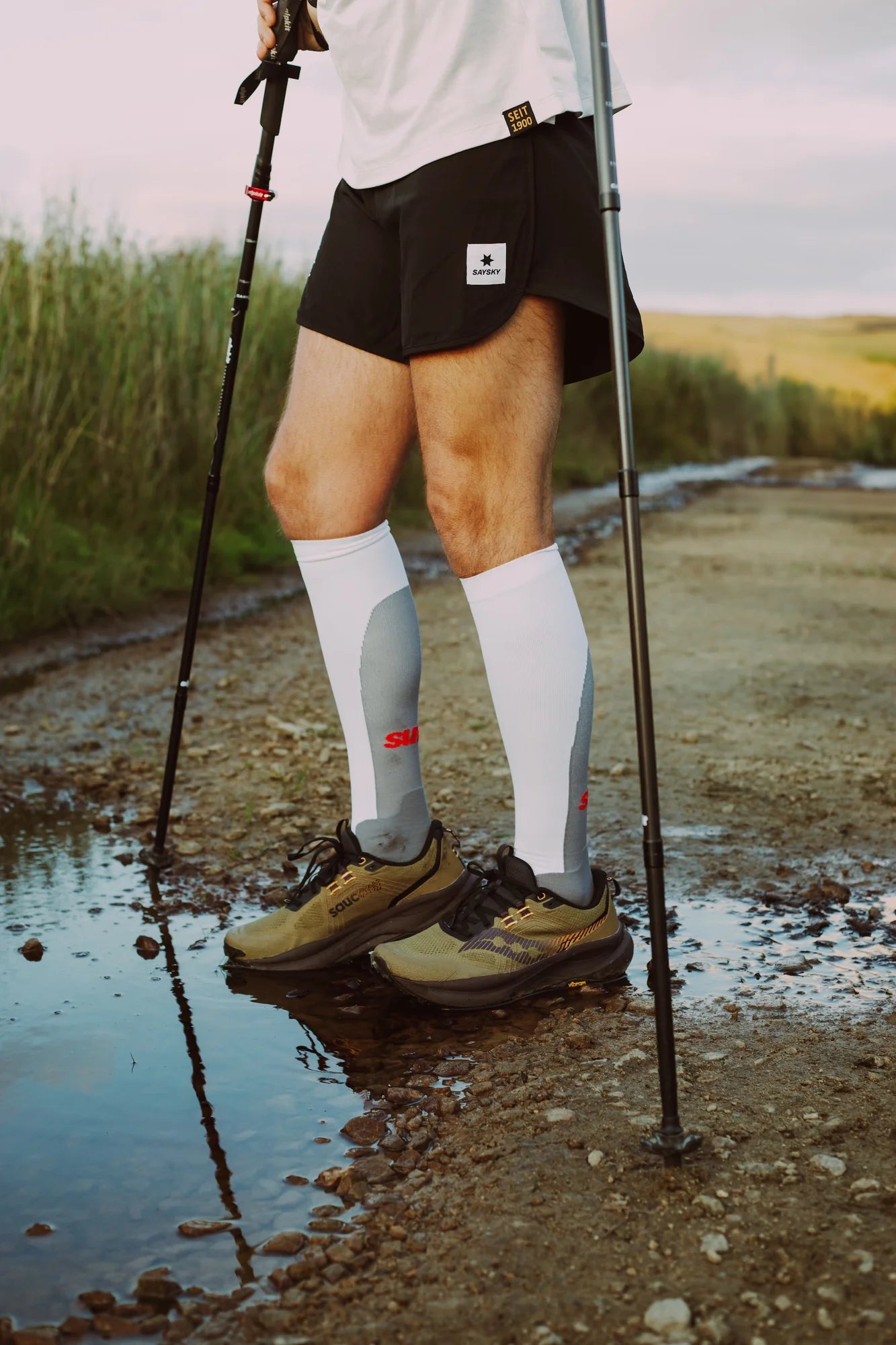 Sums Club - Long Compression Socks - white - Chaussettes Running unisexe