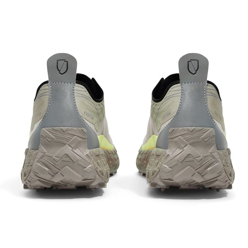Norda - 001A - calcite - Chaussures de trail running hommes