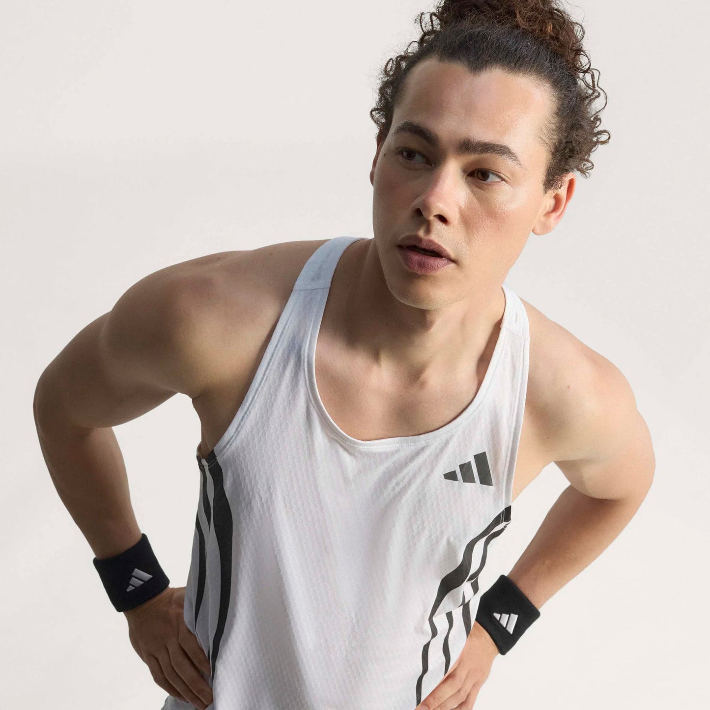 Adidas - Adizero Archive Singlet - white - Débardeur running hommes