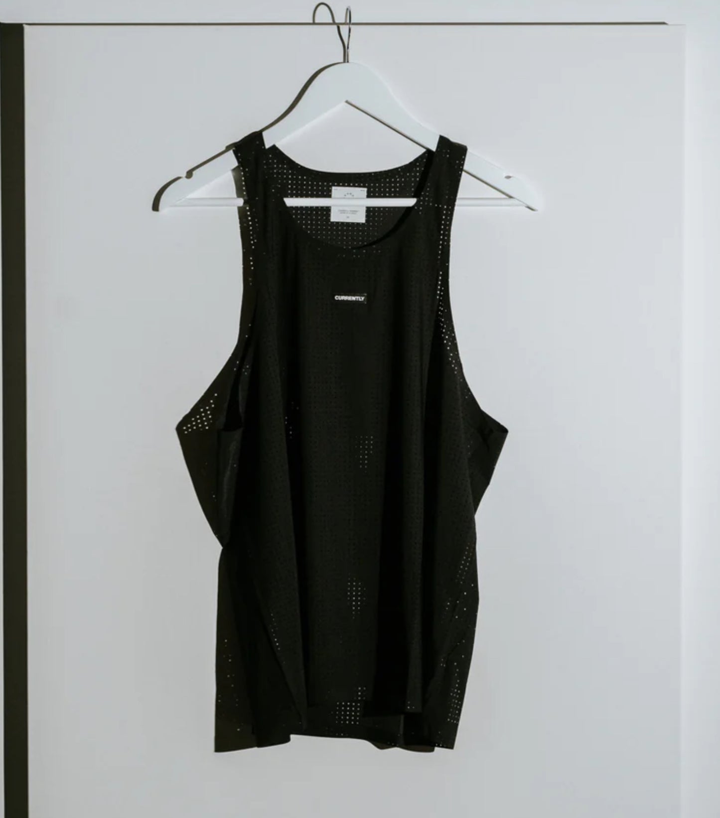 Currently - C-R™ Pro Singlet - Black - débardeur Running hommes