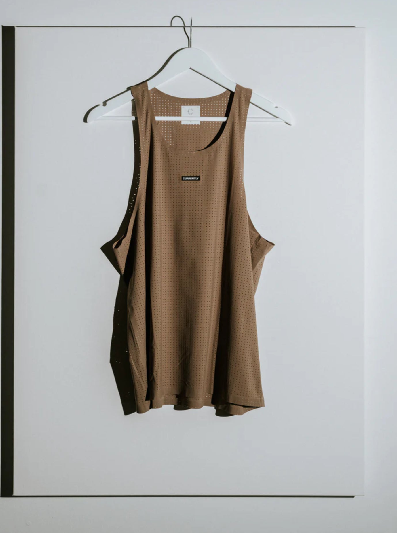Currently - C-R™ Pro Singlet - sand - débardeur Running hommes