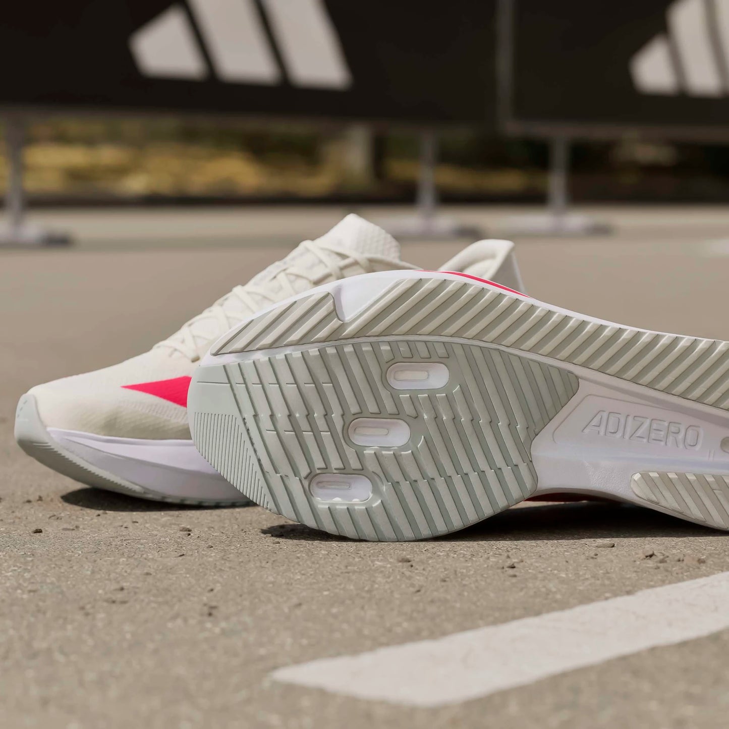 Adidas - Adizero SL2 - Off White / Pure Orange / Lucid Red - Chaussures de running hommes