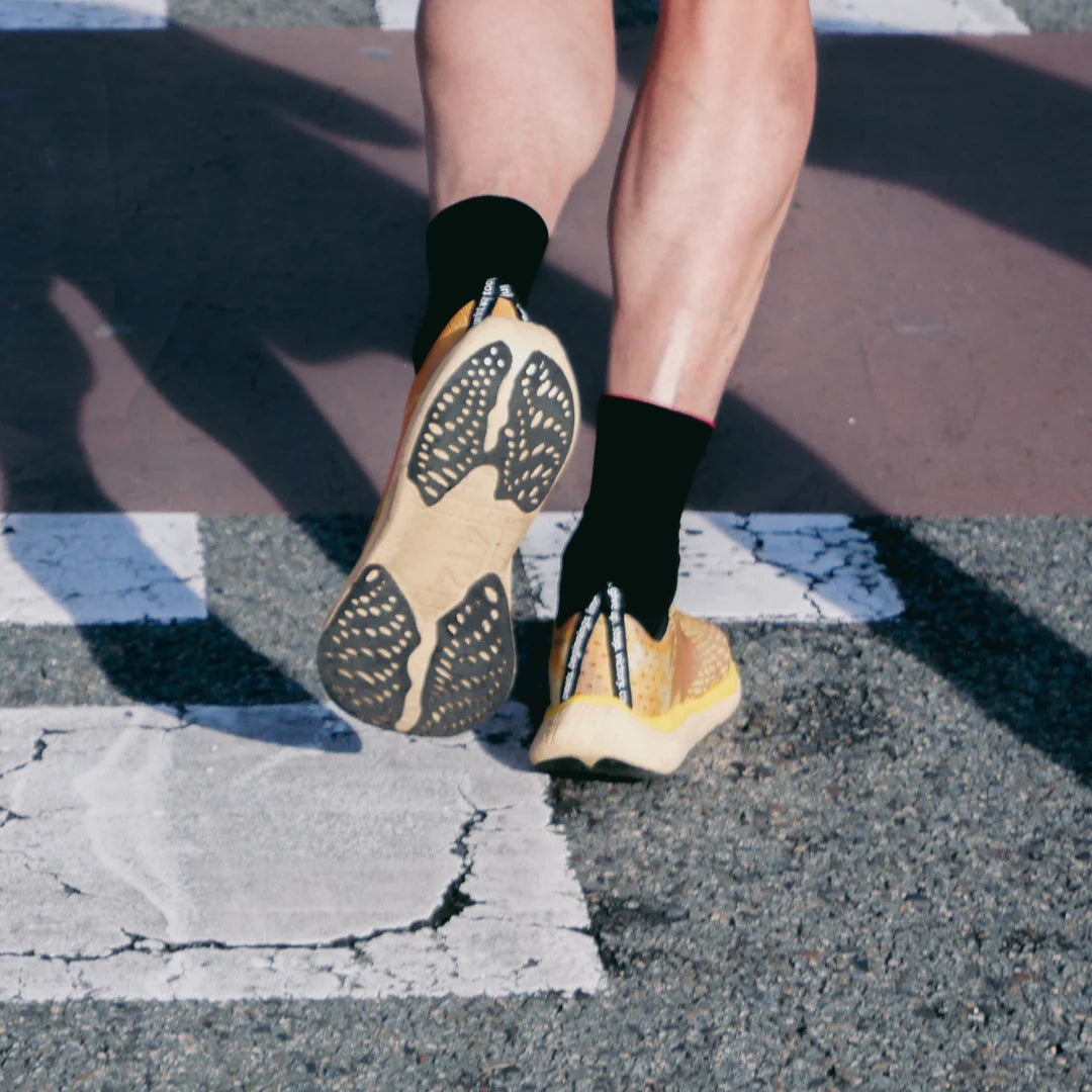 4T2 - One More - yellow - Chaussures running hommes