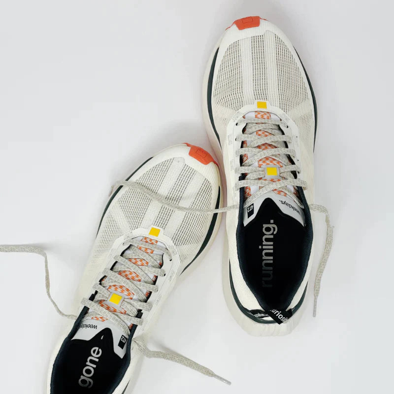 4T2 - Weekdays - running shoes - white