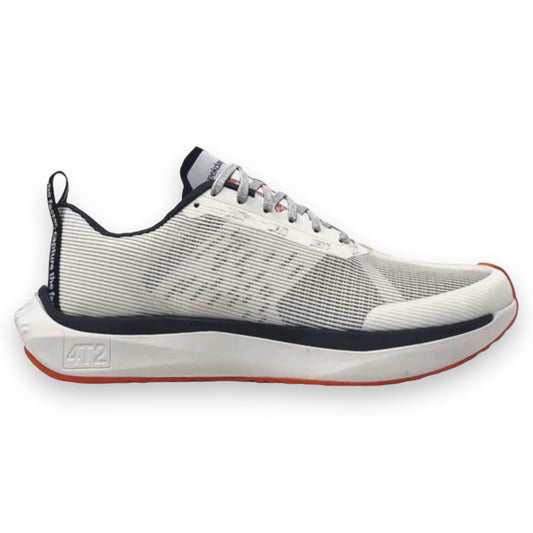 4T2 - Weekdays - running shoes - white