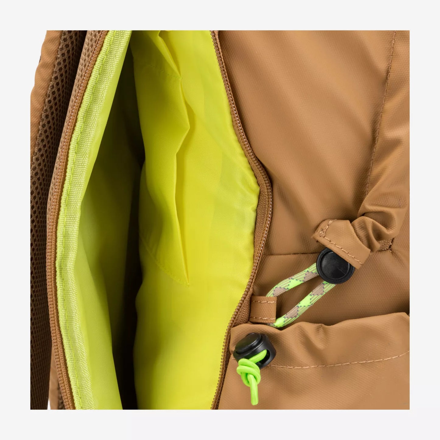 Elliker X Pyra - Kiln Hooded Zip Top Backpack 22L - DK sand - Sac à dos