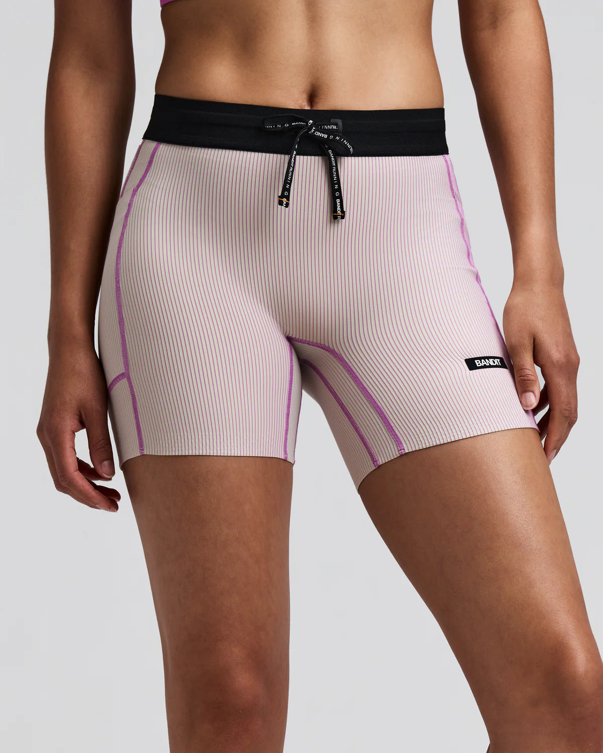 Bandit - Women’s Striped CADENCE™ 5" Compression Short - plaster / orchid - Cuissard Running femmes