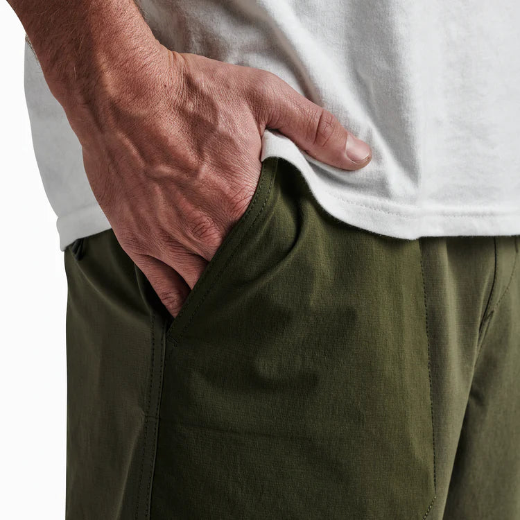 Roark - Happy Camper Shorts 16" - military - Short Hommes