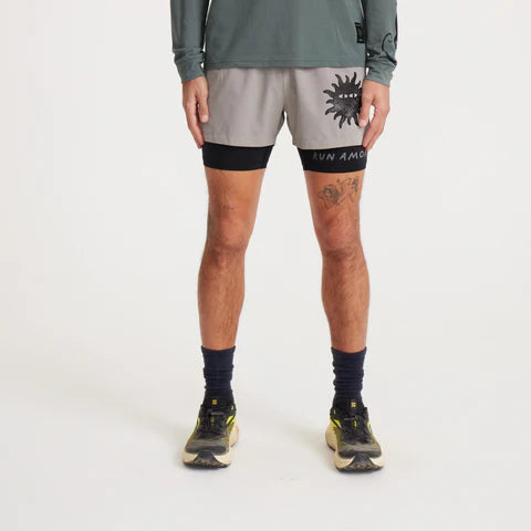 Roark Run Amok - Bommer Shorts 3.5" - ghost grey - Short running hommes
