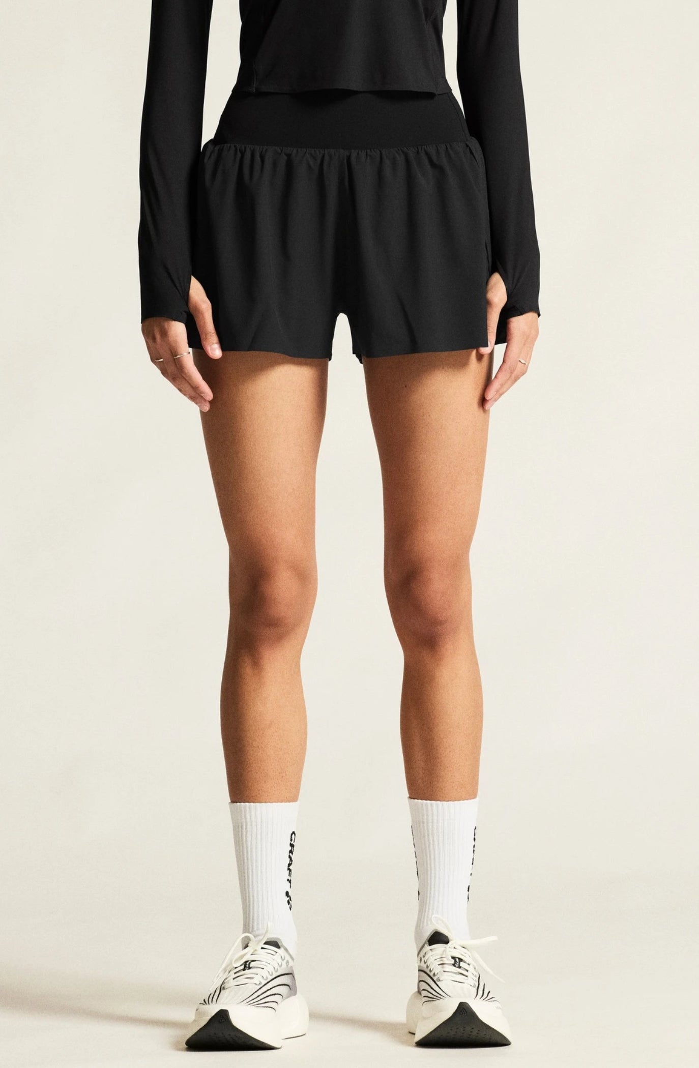 Craft - Hypervent Wide Shorts W - black - Short running femmes