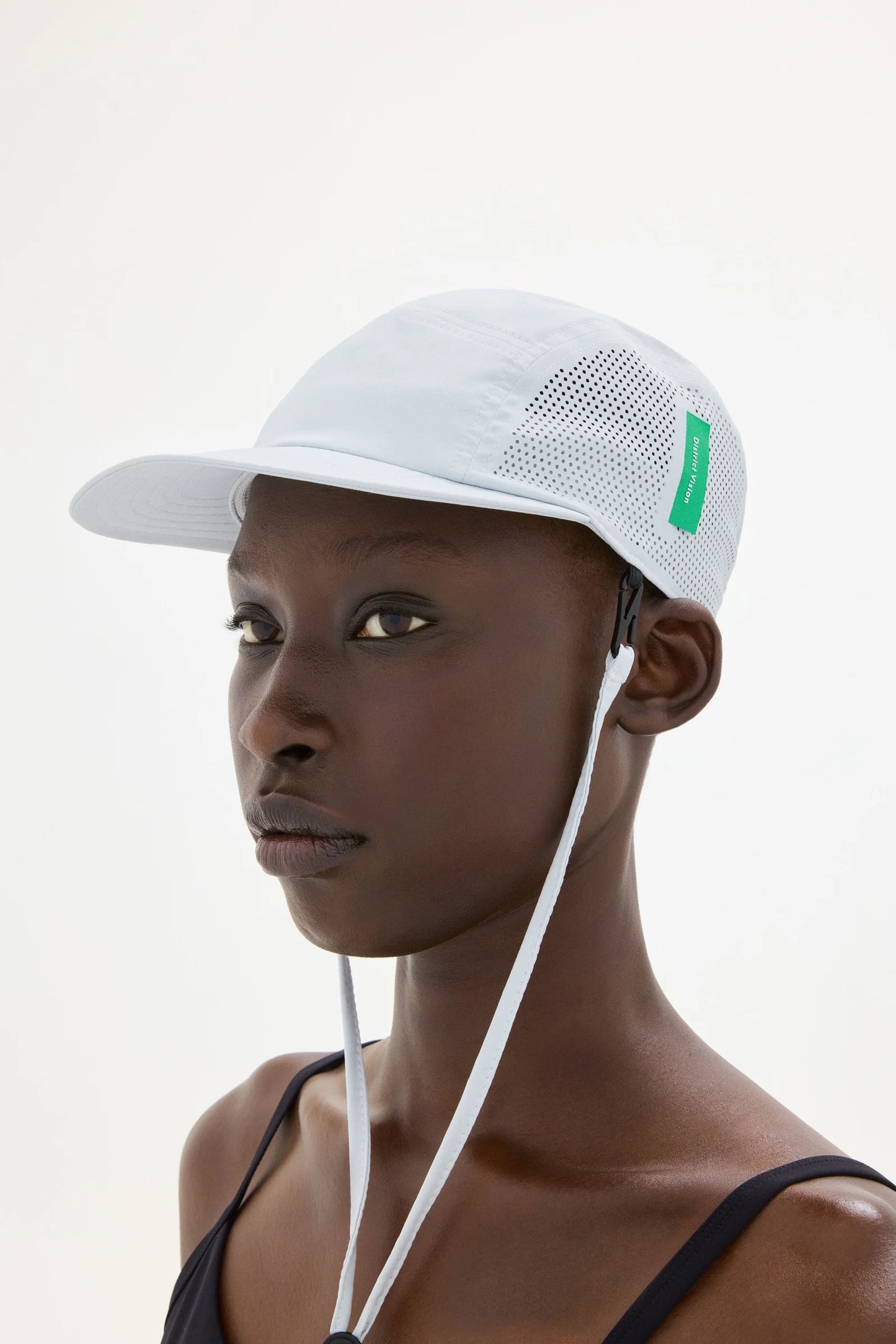 District Vision - Perforated Strap Hat - light grey - casquette running unisexe