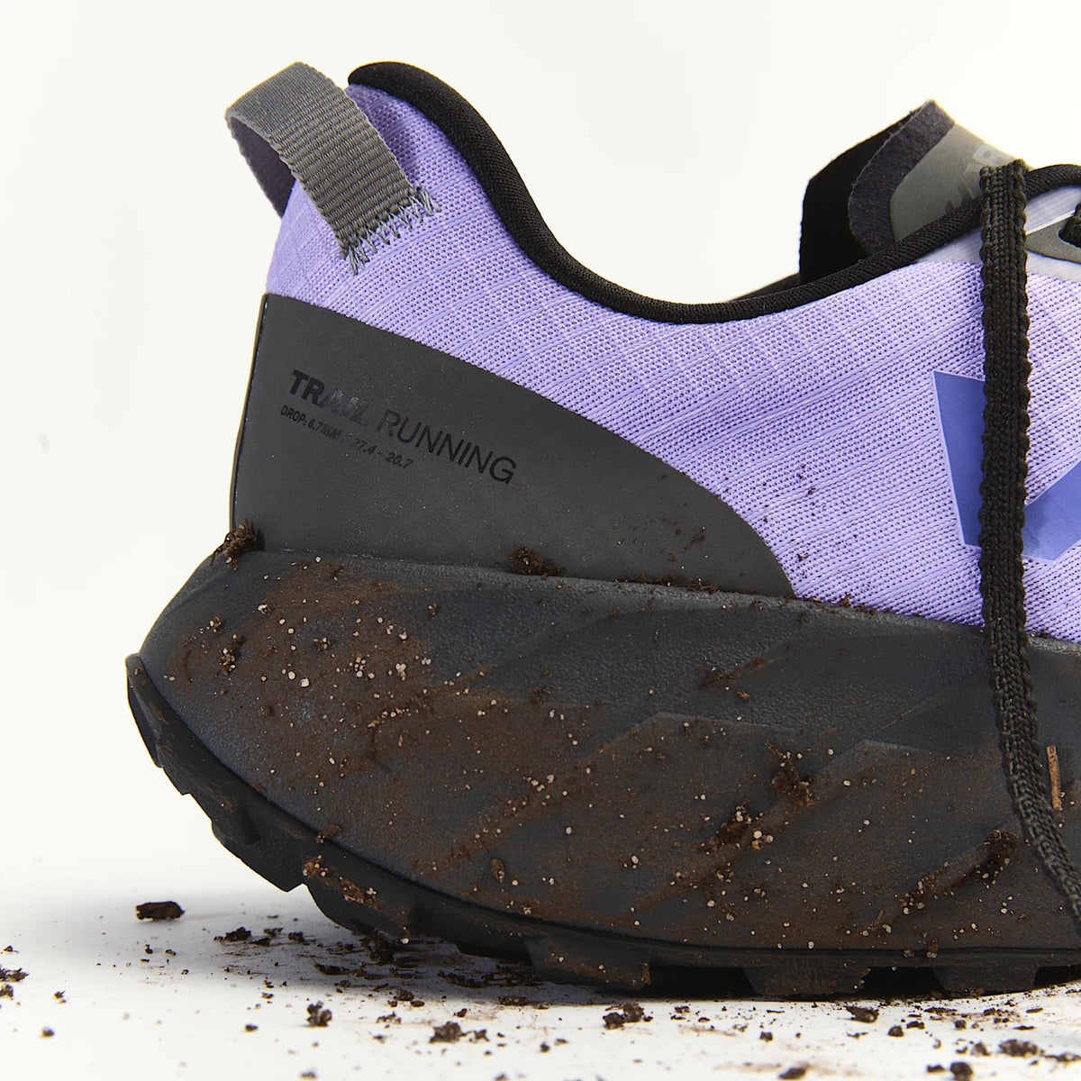 Veja - Harpie Trail Aeroshell - lavande acai - Chaussures Trail Running femmes