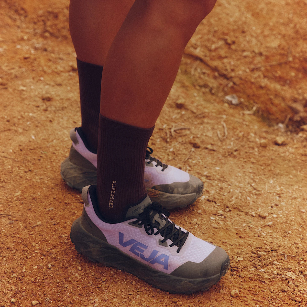 Veja - Harpie Trail Aeroshell - lavande acai - Chaussures Trail Running femmes