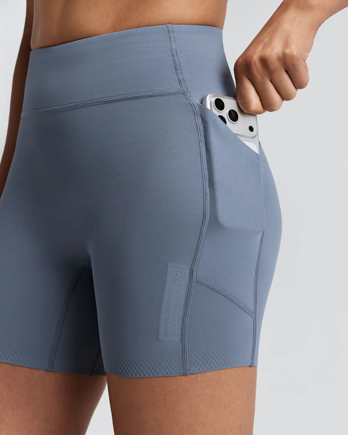Bandit - Women's Vanisher™ 5" High Waist Compression Shorts - steel horizon - Cuissard Running femmes