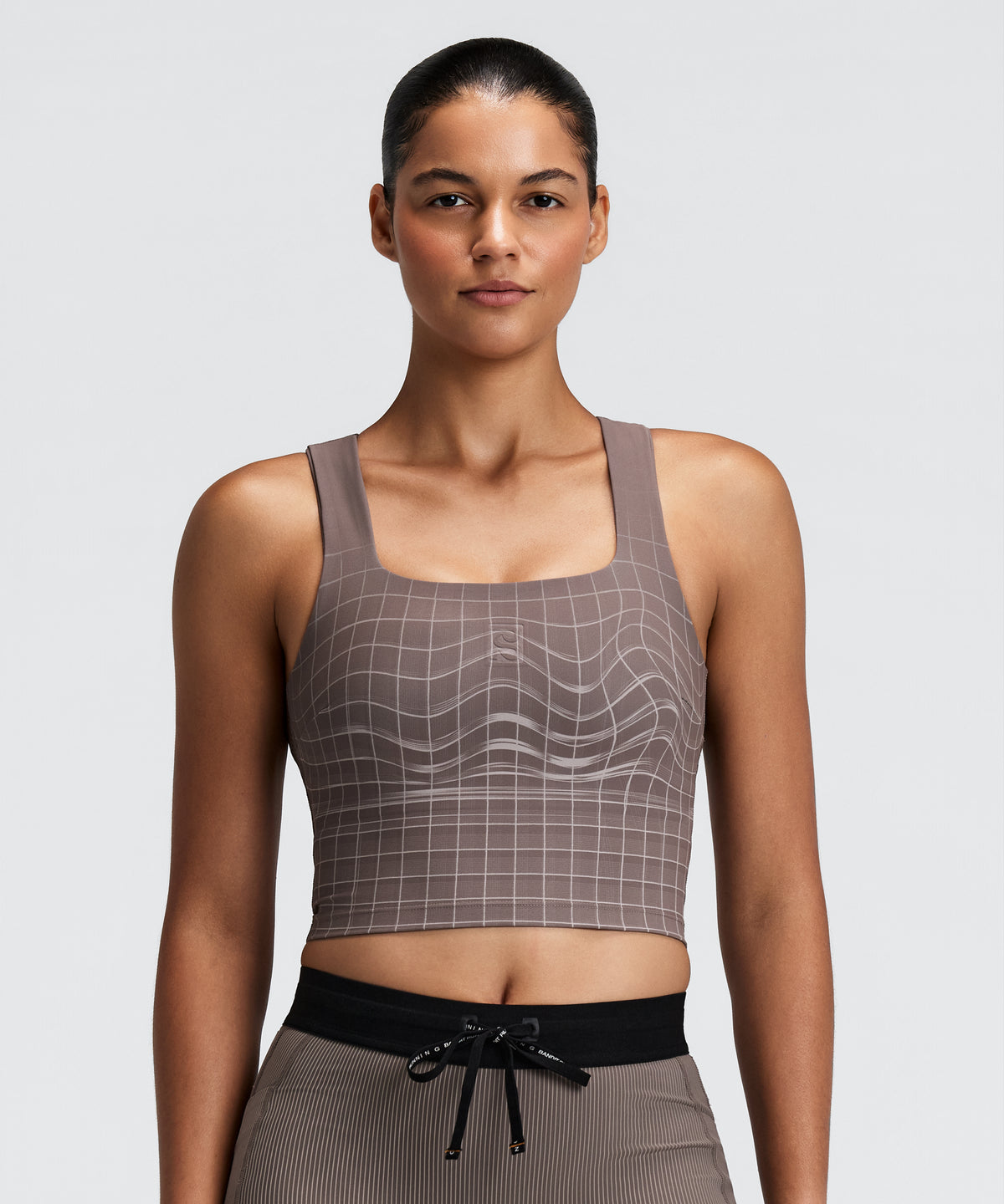 Bandit - Women’s VANISHER™ V-neck Race Crop - cocoa - Brassière Running femmes