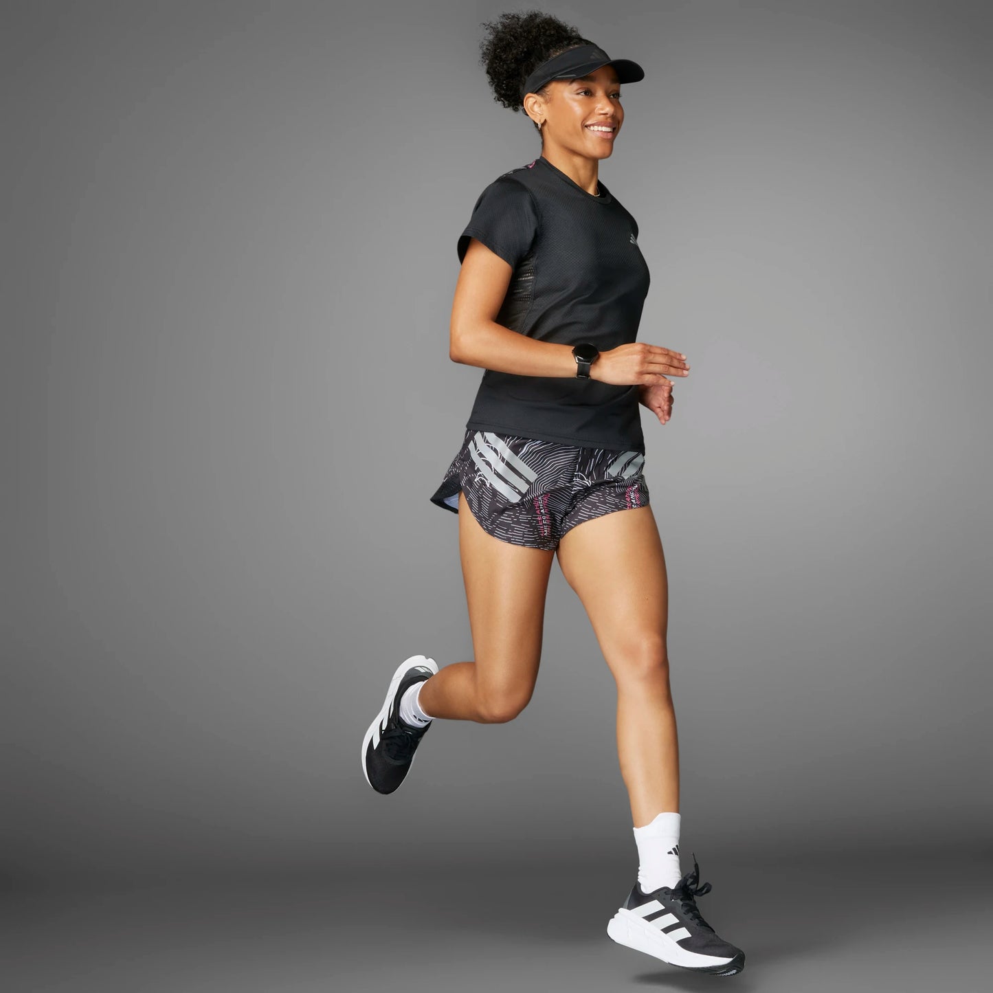 Adidas - BTN 4” Short - black - Short de running femmes