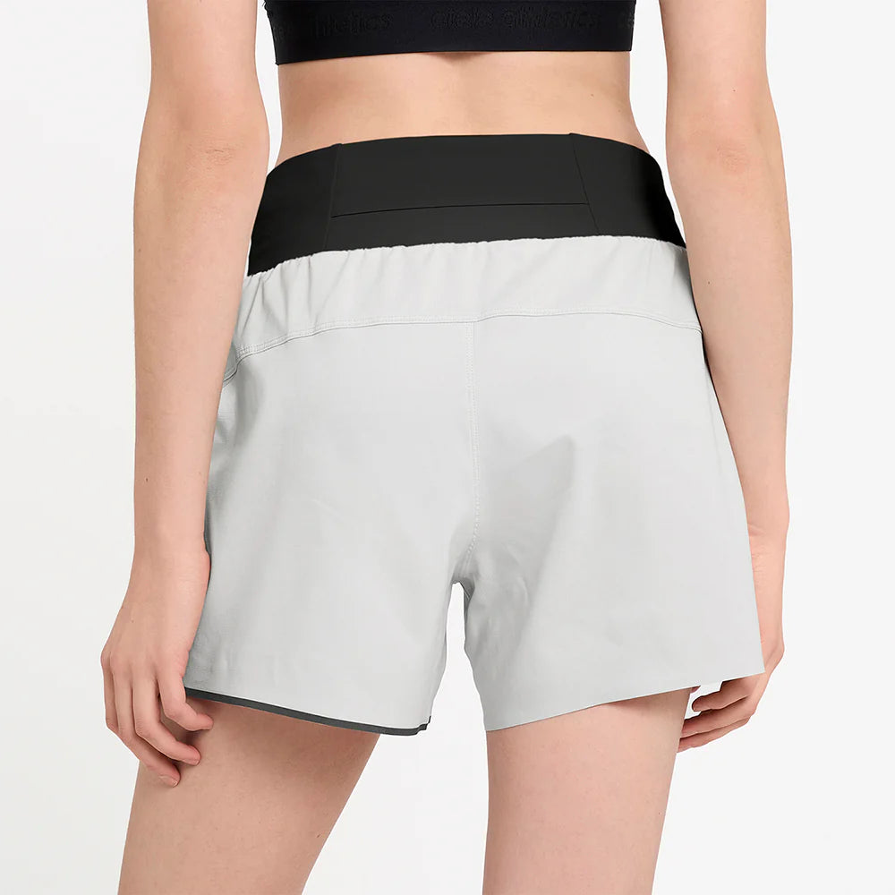 Ciele Athletics - W TRNShort 4" brief - light grey - Short running femmes