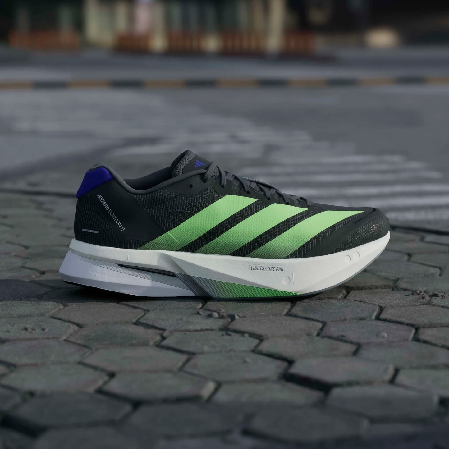 Adidas - Adizero Boston 13 - Core Black / Lime Burst / Energy Ink - Chaussures running hommes