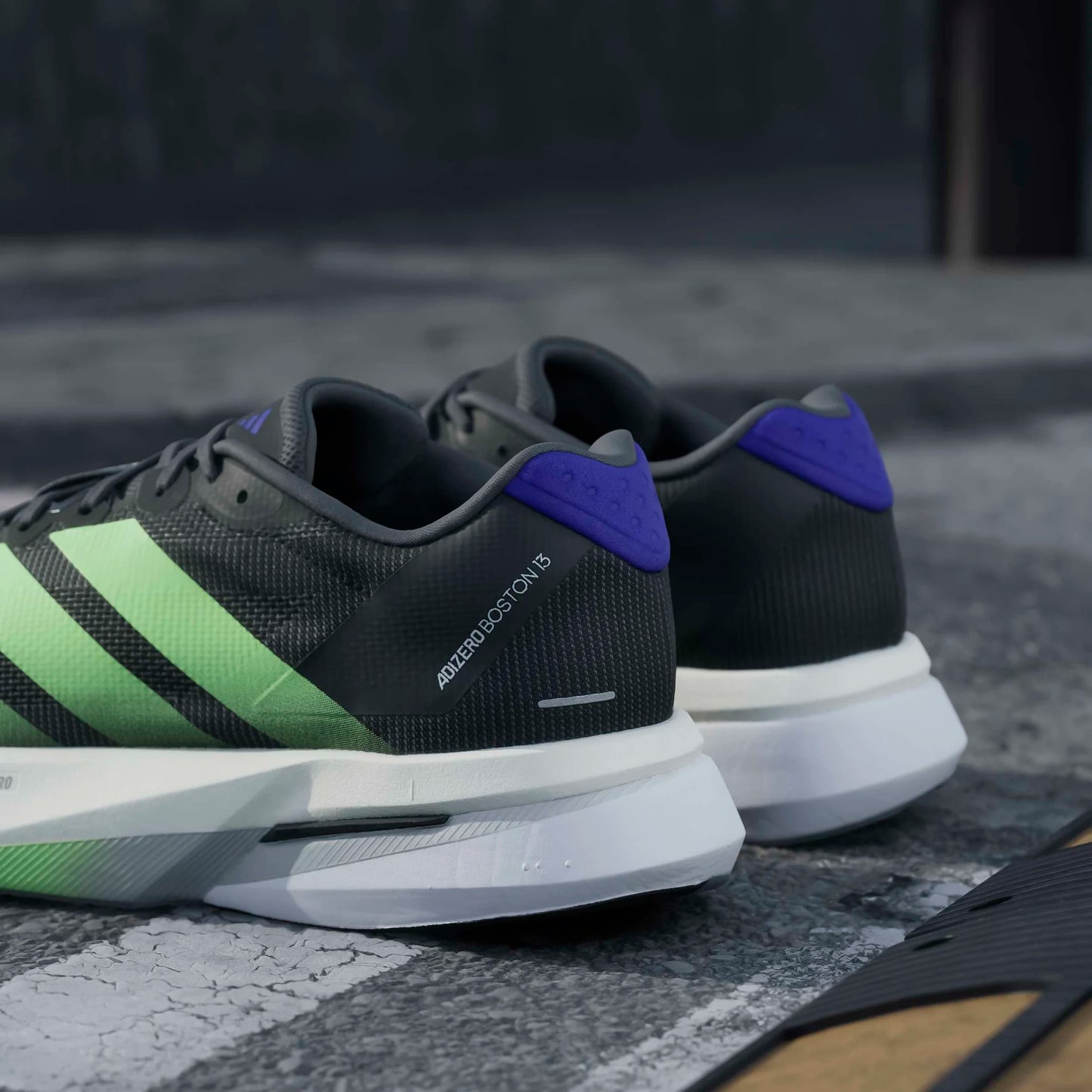 Adidas - Adizero Boston 13 - Core Black / Lime Burst / Energy Ink - Chaussures running hommes