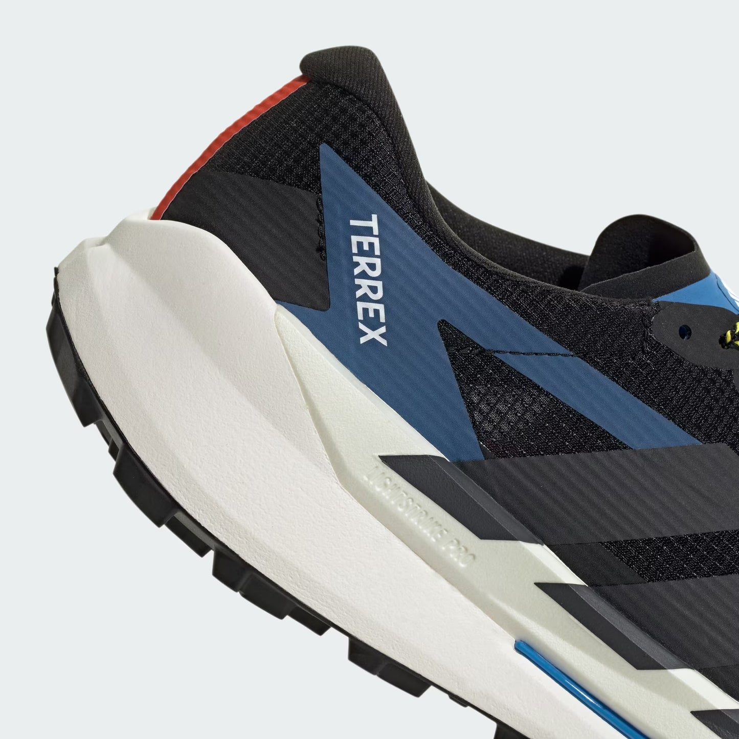 Adidas - Terrex Agravic TT - Core Black / Carbon / Ray Blue - Chaussures Trail running hommes