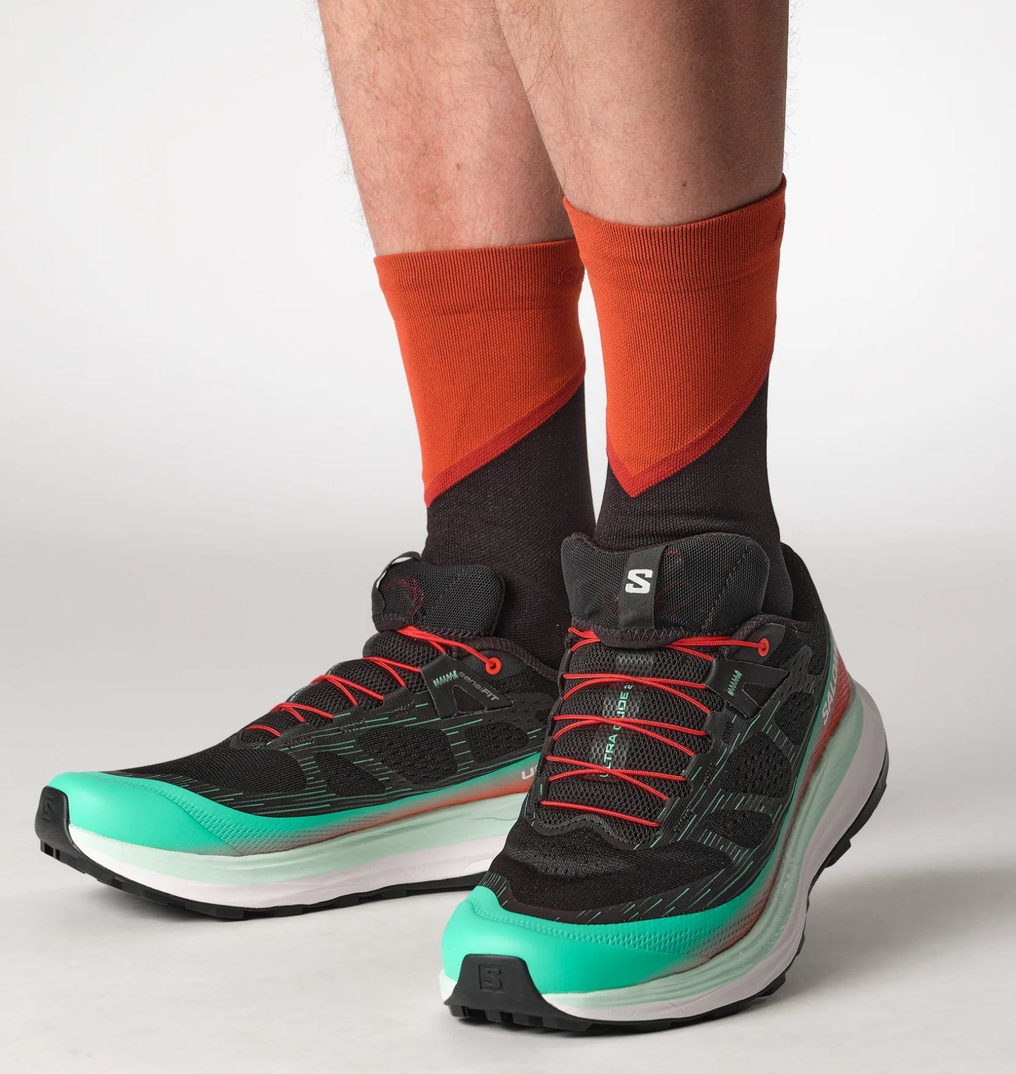 Salomon - Ultra Glide 2 - Black / Electric Green / Cherry Tomato - Chaussures de trail running hommes