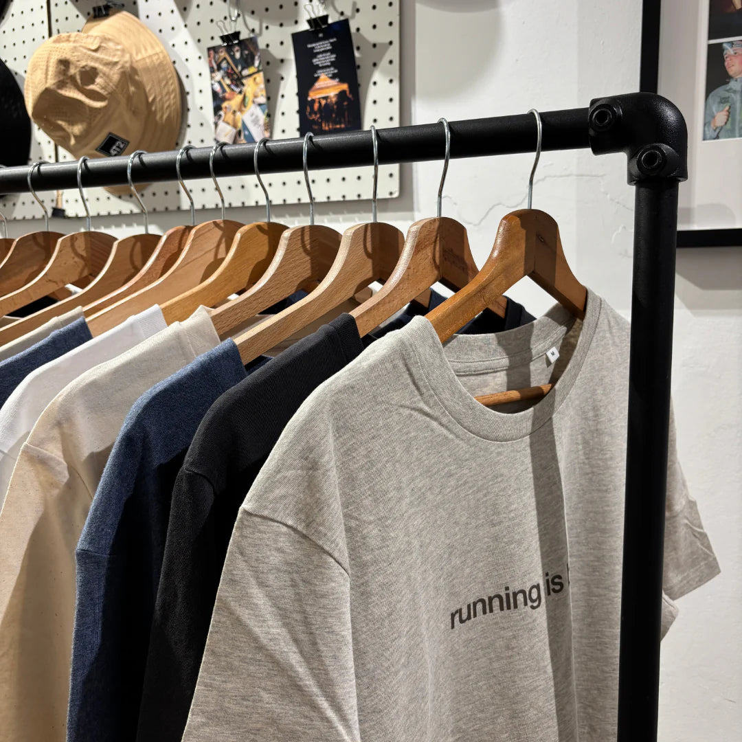 4T2 - Running is boring - almost beige - Teeshirt hommes