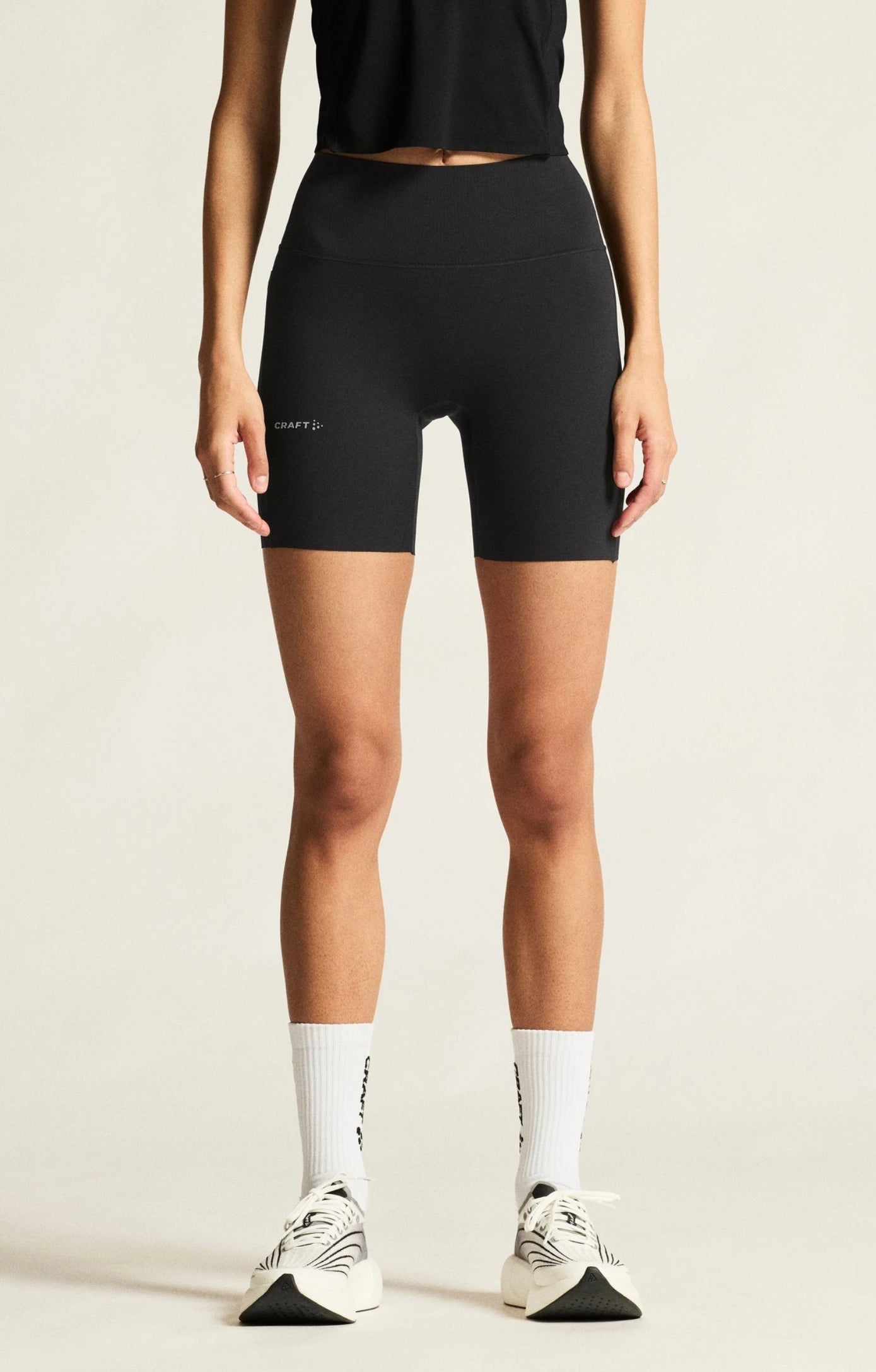 Craft - Hypervent Short Tights W - black - Short running femmes