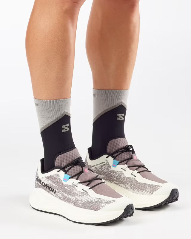 Salomon - Aero Glide 4 GRVL - vanille ice / black / iron - Chaussures running hommes