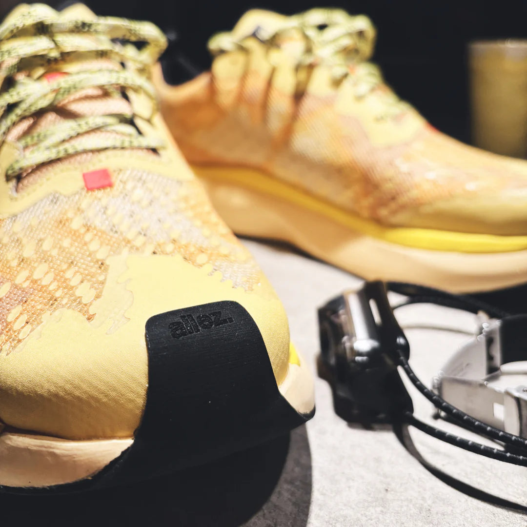 4T2 - One More - yellow - Chaussures running hommes