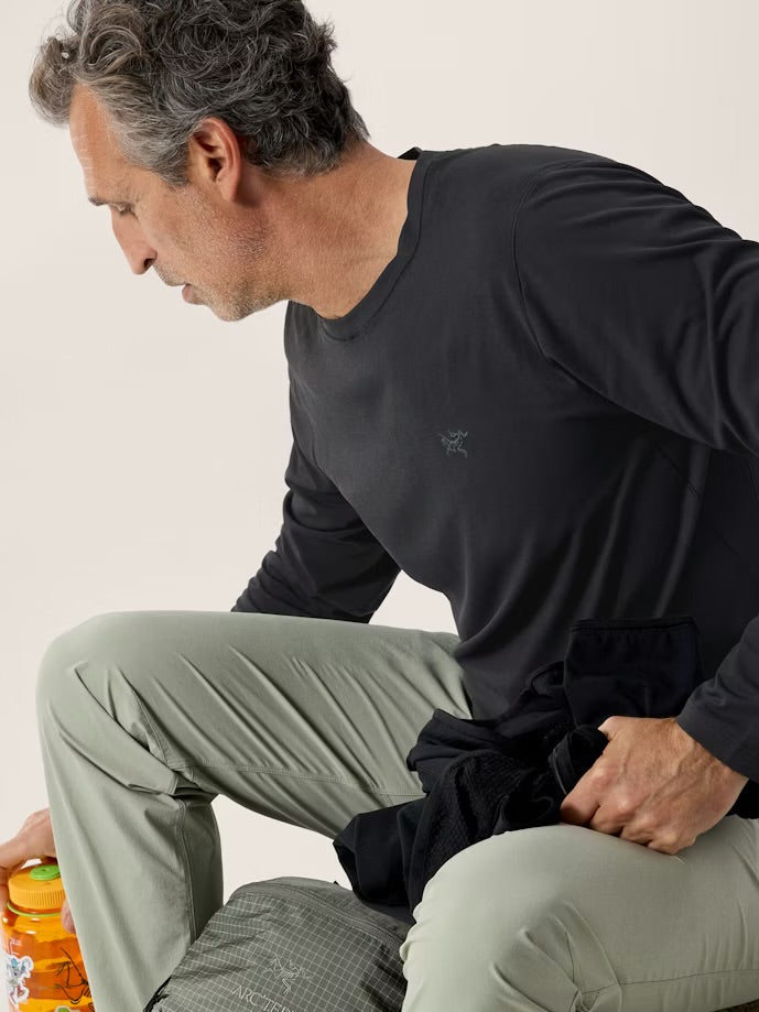 Arc’teryx - Cormac Crew SS Tee - black - teeshirt running hommes