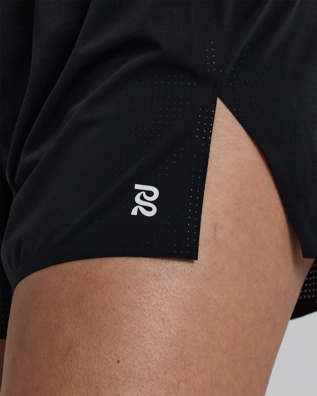 Bandit - Women’s VENTO™ Next Gen 3” Split Short - black - Short Running femmes