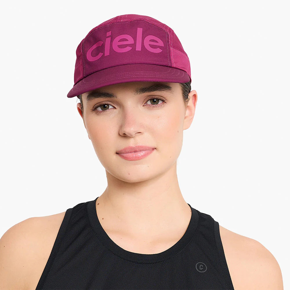 Ciele Athletics - GOCap Comp Century - mulberry / bocasana - casquette running unisexe