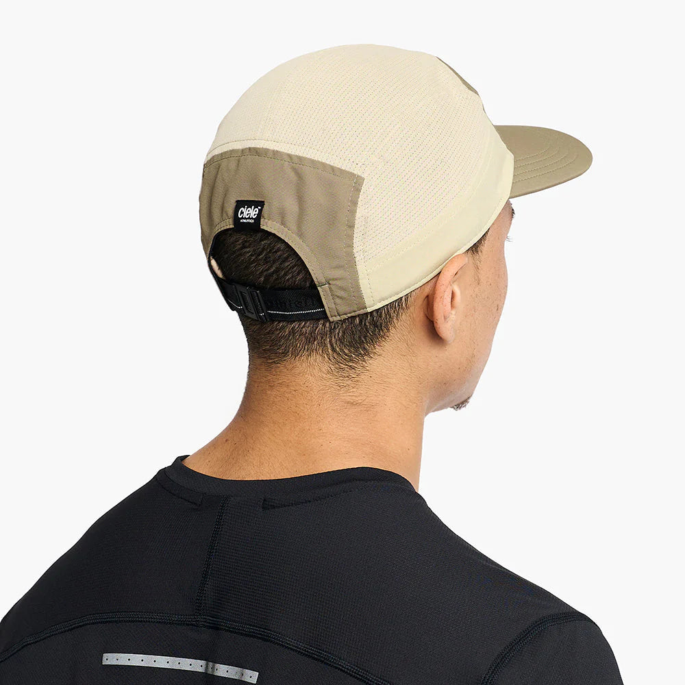 Ciele Athletics - GOCap Comp Century - canvas / safari - casquette running unisexe